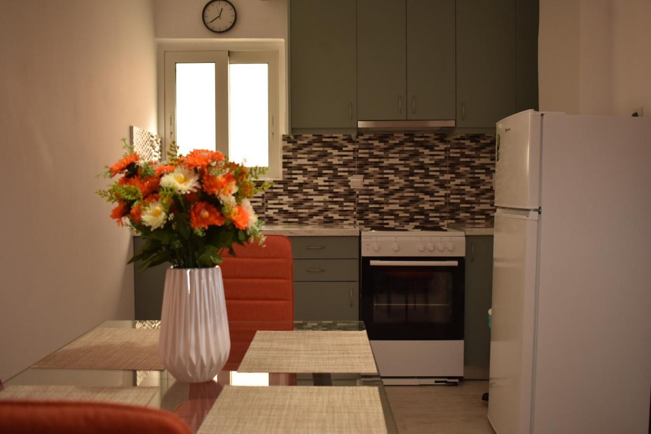 Iris Apartment Chania  ภายนอก รูปภาพ